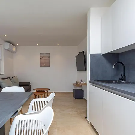 Beautiful In With Wifi Apartment